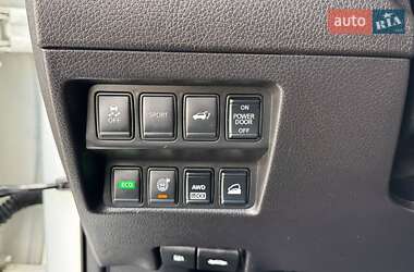 Позашляховик / Кросовер Nissan Rogue 2015 в 