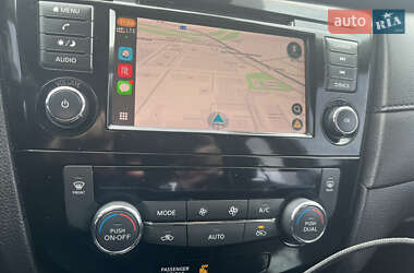 Внедорожник / Кроссовер Nissan Rogue 2019 в 