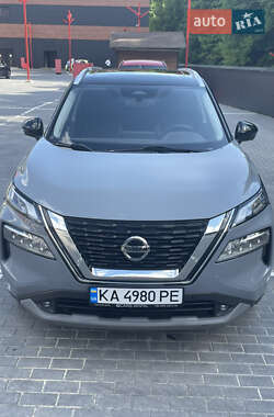 Позашляховик / Кросовер Nissan Rogue 2021 в Києві