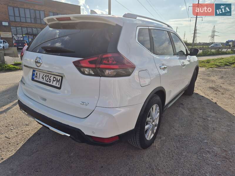 Внедорожник / Кроссовер Nissan Rogue 2018 в Виннице