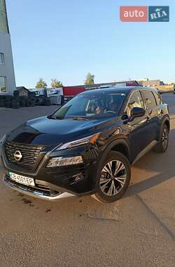 Позашляховик / Кросовер Nissan Rogue 2021 в Чернігові