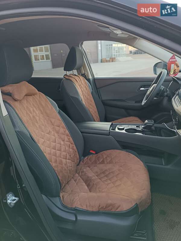 Позашляховик / Кросовер Nissan Rogue 2021 в Чернігові