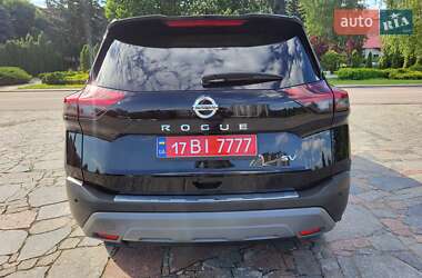 Внедорожник / Кроссовер Nissan Rogue 2021 в 