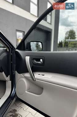 Позашляховик / Кросовер Nissan Rogue 2013 в Луцьку