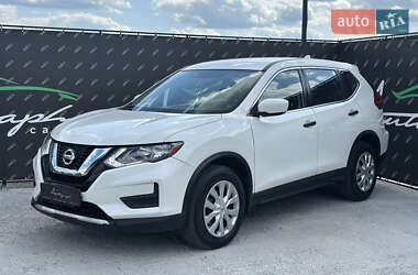 Позашляховик / Кросовер Nissan Rogue 2016 в Києві