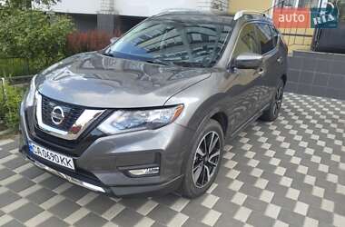 Внедорожник / Кроссовер Nissan Rogue 2018 в Черкассах