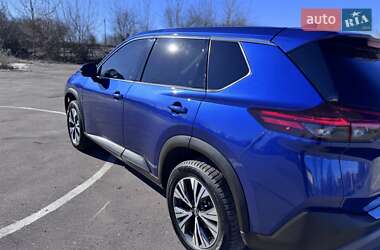 Внедорожник / Кроссовер Nissan Rogue 2020 в 