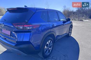 Внедорожник / Кроссовер Nissan Rogue 2020 в 