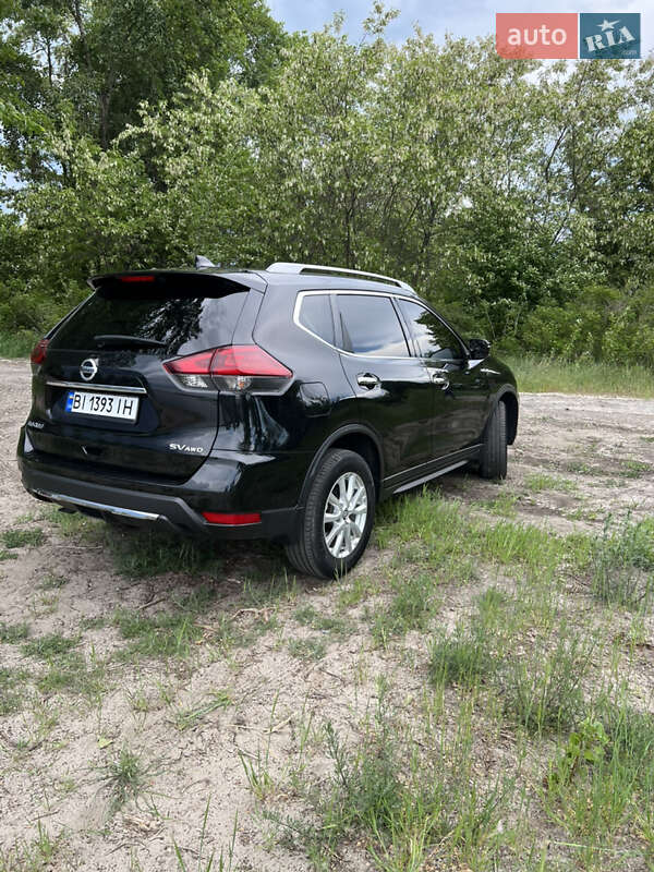 Внедорожник / Кроссовер Nissan Rogue 2018 в Горишних Плавнях