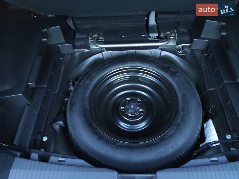 Внедорожник / Кроссовер Nissan Rogue 2021 в Львове