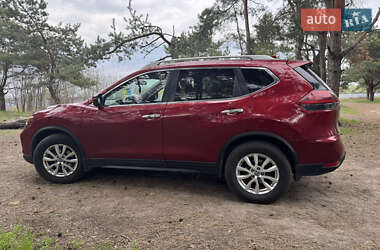 Позашляховик / Кросовер Nissan Rogue 2018 в 