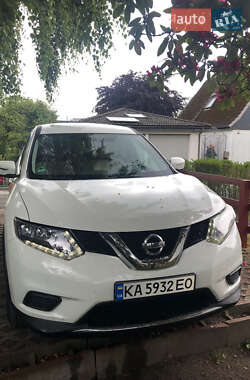 Позашляховик / Кросовер Nissan Rogue 2015 в Києві
