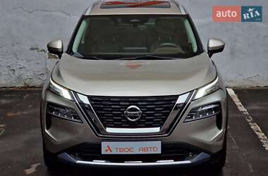 Внедорожник / Кроссовер Nissan Rogue 2021 в 
