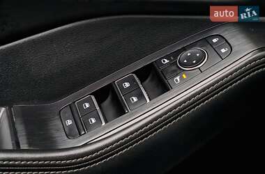 Внедорожник / Кроссовер Nissan Rogue 2021 в 