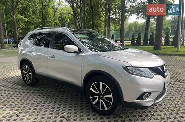 Внедорожник / Кроссовер Nissan Rogue 2015 в 