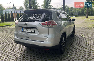 Внедорожник / Кроссовер Nissan Rogue 2015 в 