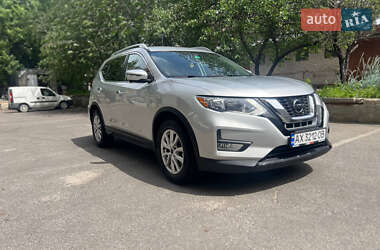 Внедорожник / Кроссовер Nissan Rogue 2018 в Харькове