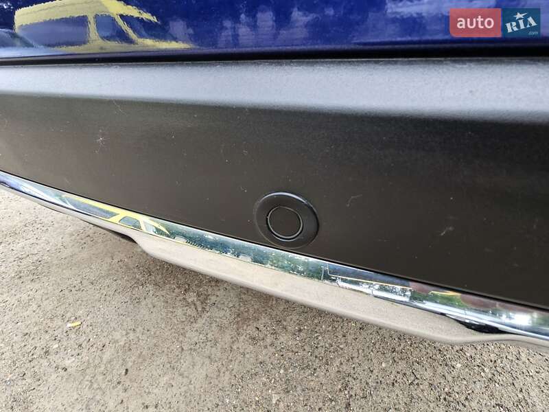 Позашляховик / Кросовер Nissan Rogue 2019 в Одесі