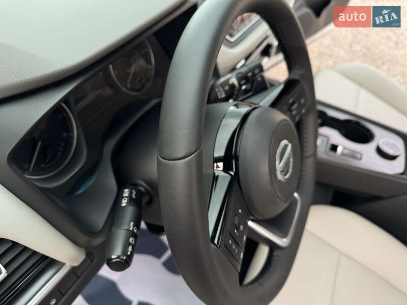 Позашляховик / Кросовер Nissan Rogue 2020 в Одесі