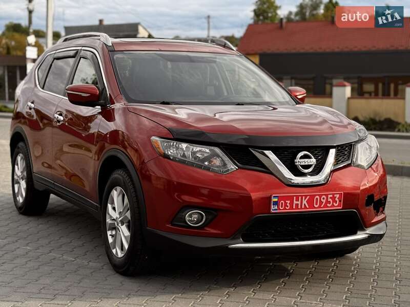Внедорожник / Кроссовер Nissan Rogue 2015 в 