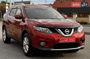 Внедорожник / Кроссовер Nissan Rogue 2015 в 