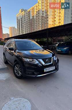 Позашляховик / Кросовер Nissan Rogue 2019 в 