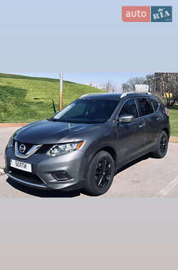 Внедорожник / Кроссовер Nissan Rogue 2016 в 