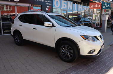 Внедорожник / Кроссовер Nissan Rogue 2016 в 