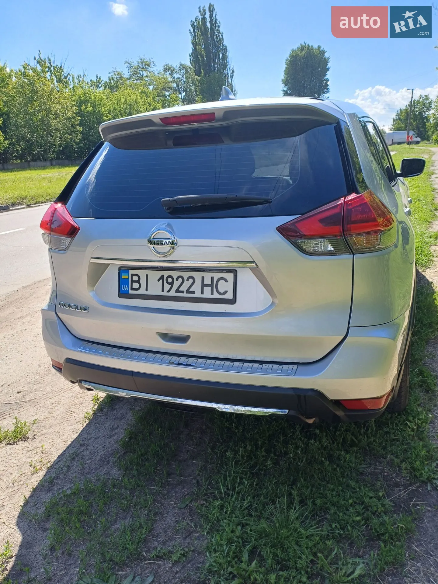 2017 Nissan Rogue - мініатюра 2