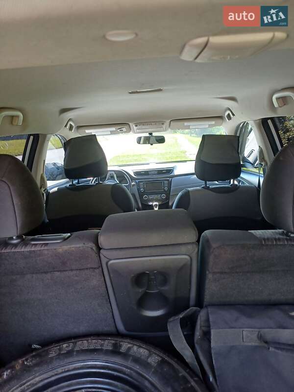 Позашляховик / Кросовер Nissan Rogue 2017 в Кременчуці фото 6 Позашляховик / Кросовер Nissan Rogue 2017 в Кременчуці