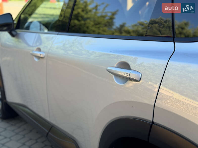 Внедорожник / Кроссовер Nissan Rogue 2021 в Мукачево