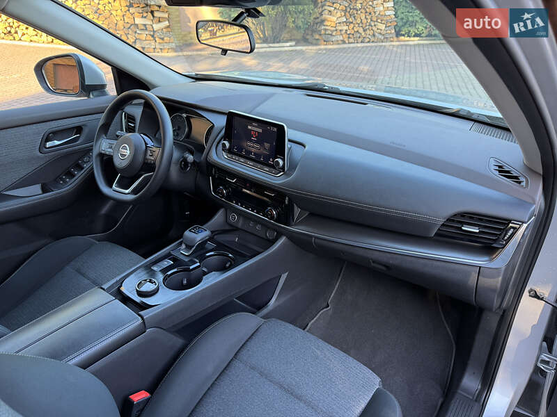 Внедорожник / Кроссовер Nissan Rogue 2021 в Мукачево