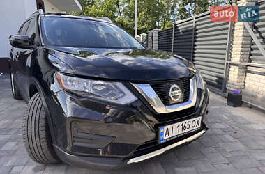 Позашляховик / Кросовер Nissan Rogue 2017 в Києві