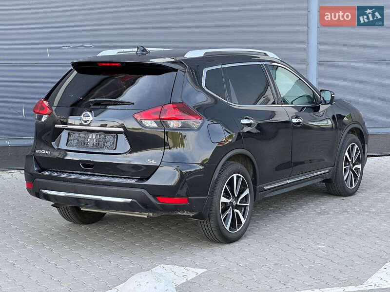 Позашляховик / Кросовер Nissan Rogue 2018 в Києві