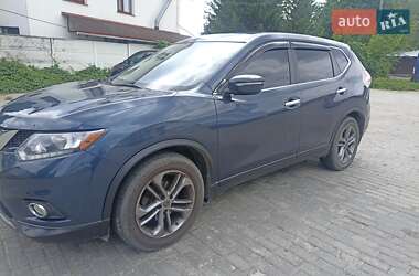 Внедорожник / Кроссовер Nissan Rogue 2015 в 