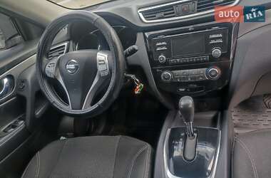 Внедорожник / Кроссовер Nissan Rogue 2015 в 