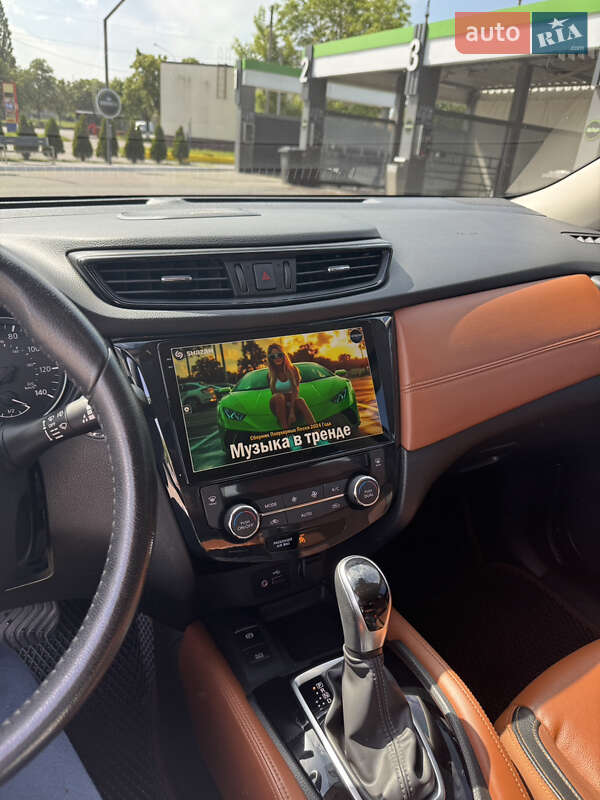 Внедорожник / Кроссовер Nissan Rogue 2019 в Харькове