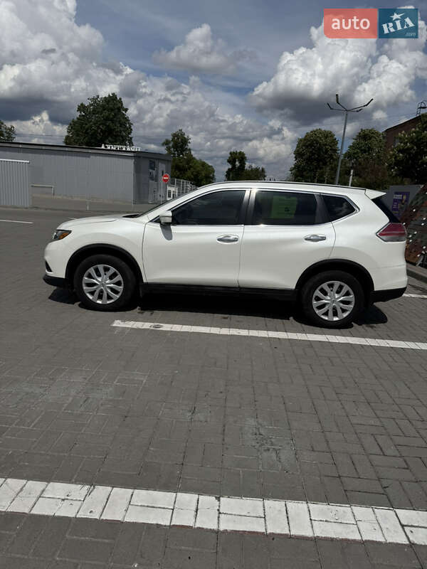 Позашляховик / Кросовер Nissan Rogue 2014 в Прилуках
