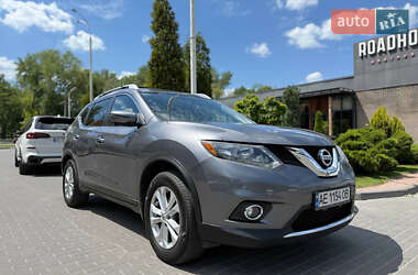 Позашляховик / Кросовер Nissan Rogue 2016 в Дніпрі
