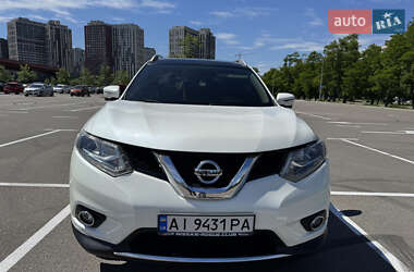 Позашляховик / Кросовер Nissan Rogue 2014 в 