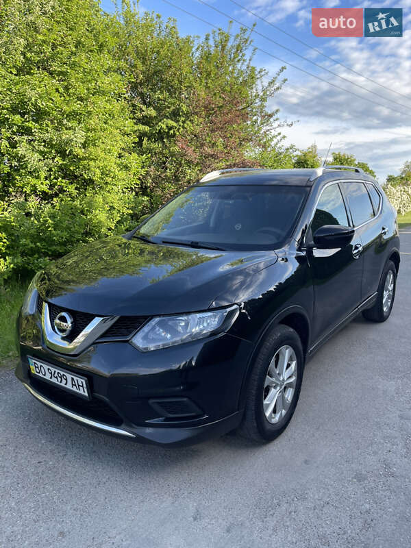 Позашляховик / Кросовер Nissan Rogue 2016 в Тернополі фото 2 Позашляховик / Кросовер Nissan Rogue 2016 в Тернополі