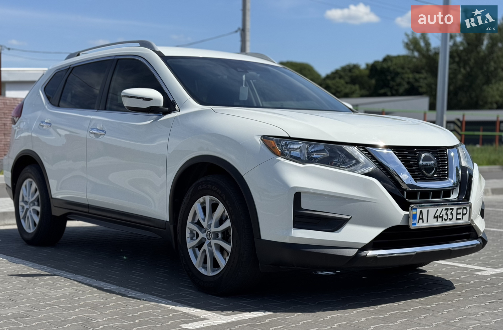 2019 Nissan Rogue - фото 1