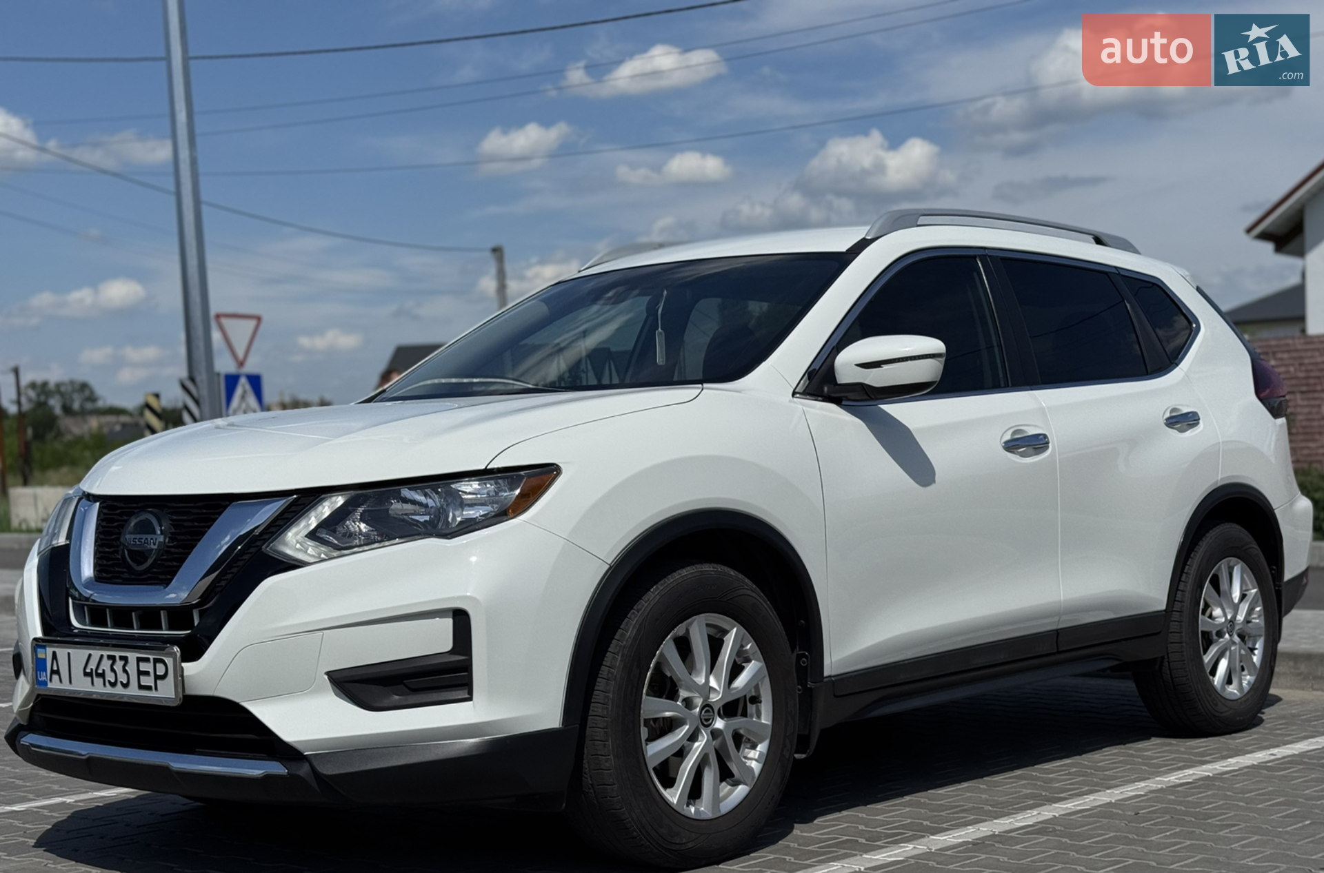 2019 Nissan Rogue - мініатюра 4