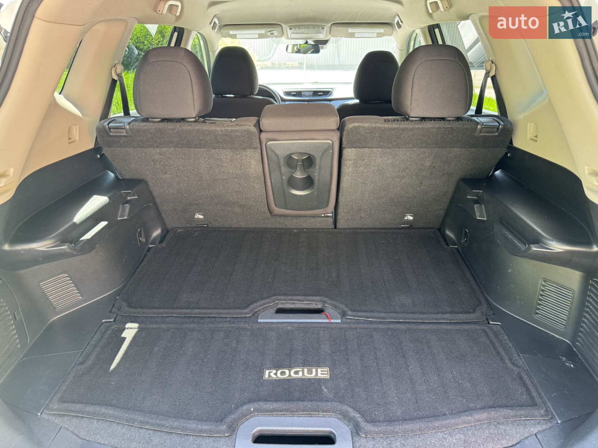 2019 Nissan Rogue - мініатюра 9
