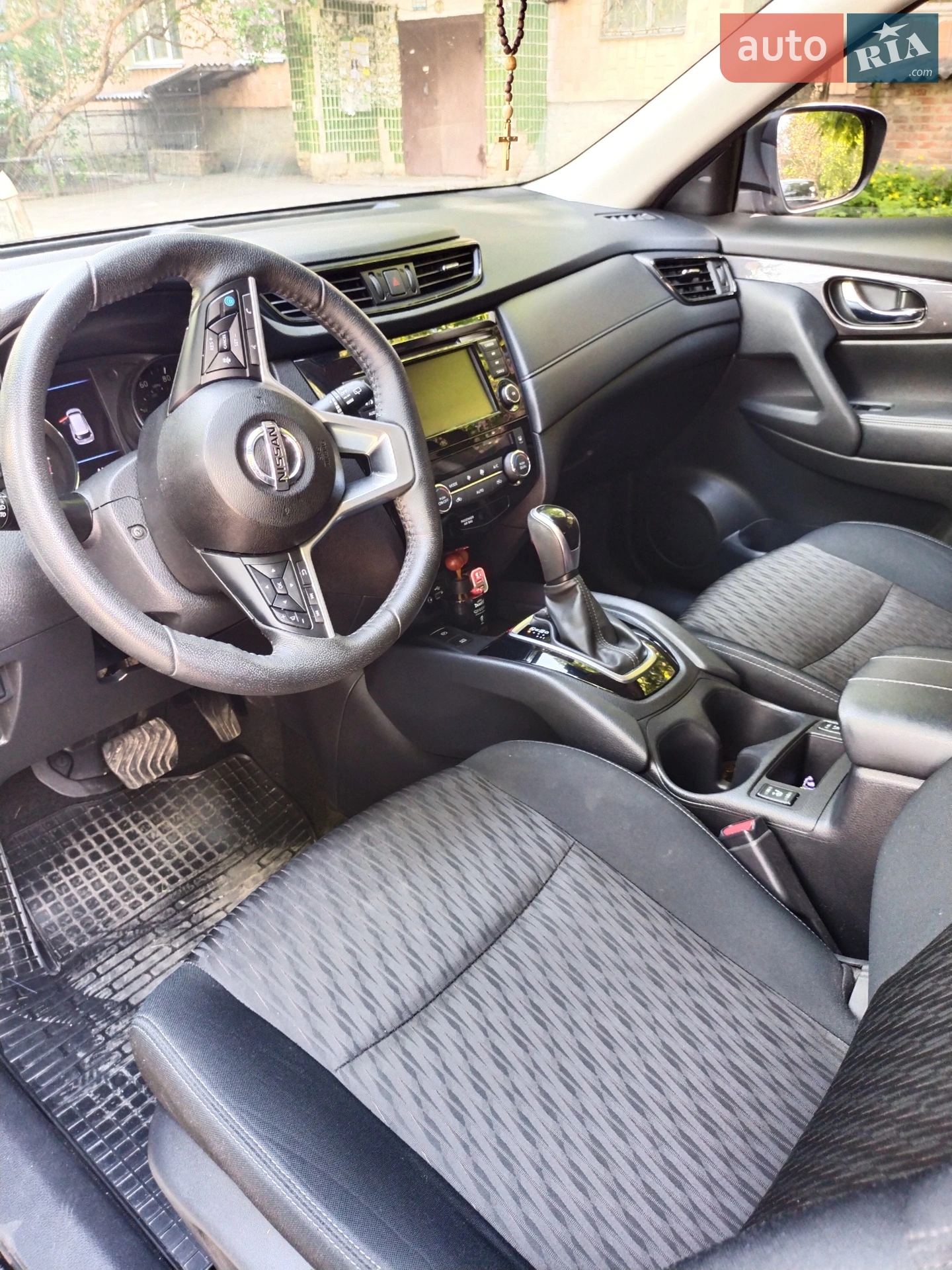 2019 Nissan Rogue - мініатюра 15