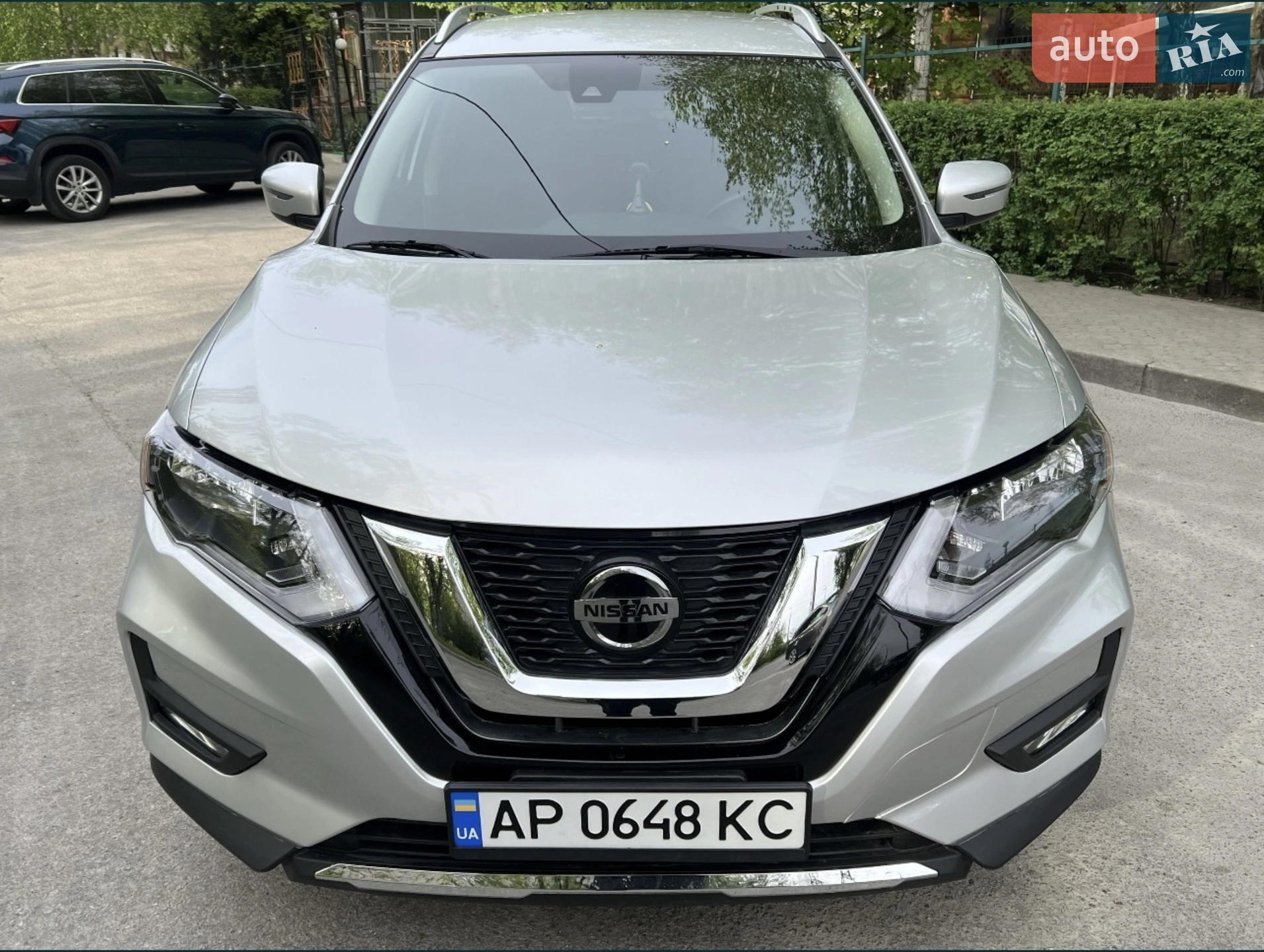 2018 Nissan Rogue - мініатюра 2