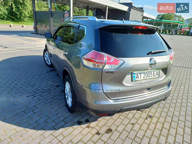 Позашляховик / Кросовер Nissan Rogue 2016 в Долині