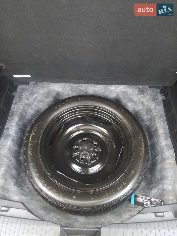 Внедорожник / Кроссовер Nissan Rogue 2021 в Киеве