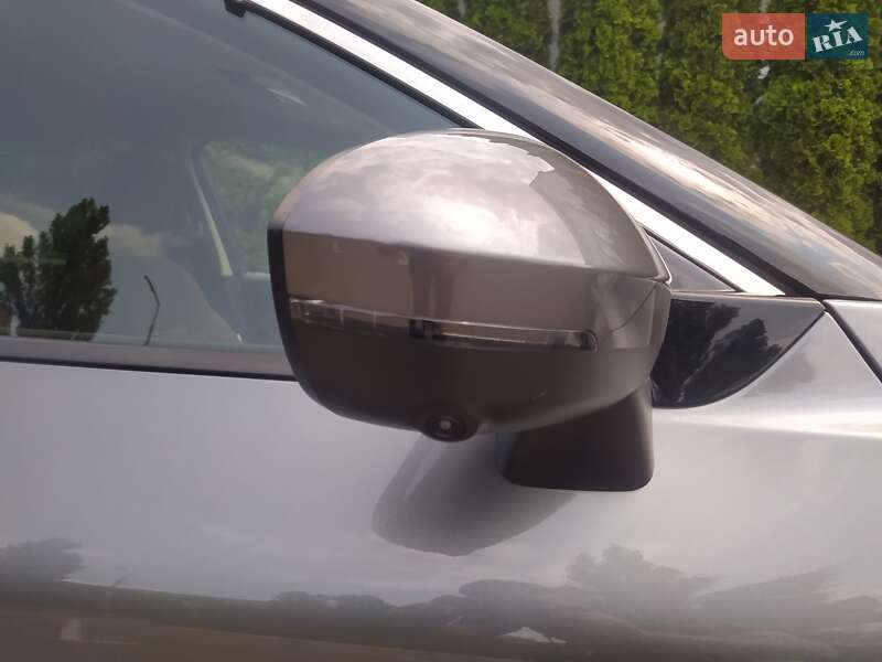 Внедорожник / Кроссовер Nissan Rogue 2021 в Киеве