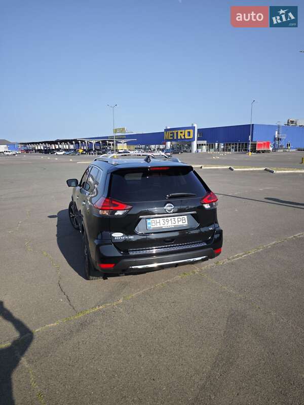 Позашляховик / Кросовер Nissan Rogue 2017 в Одесі